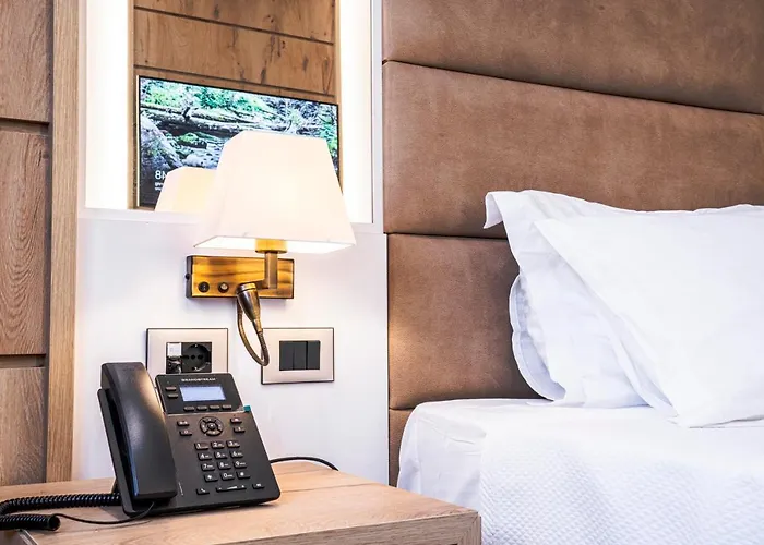 Hotel Amfora & 4*