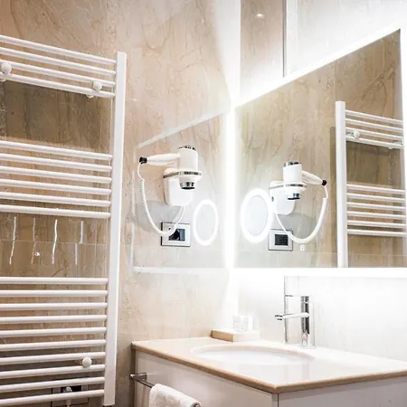 Amfora Hotel&spa 4*