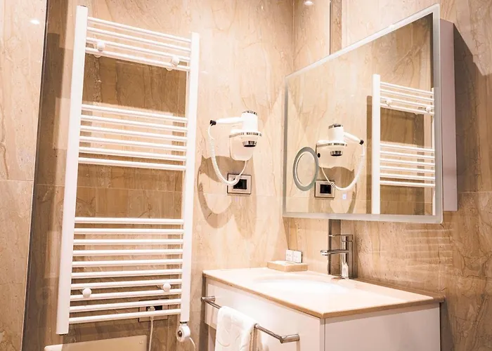 Hotel Amfora & Durres